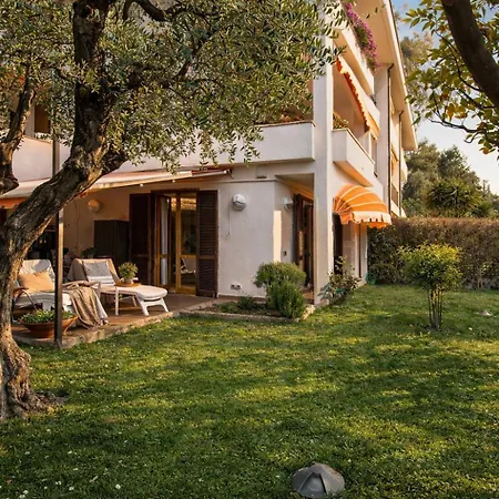 公寓 Parcheggio Riservato, Giardino Privato E Campo Da Tennis - Rosalba